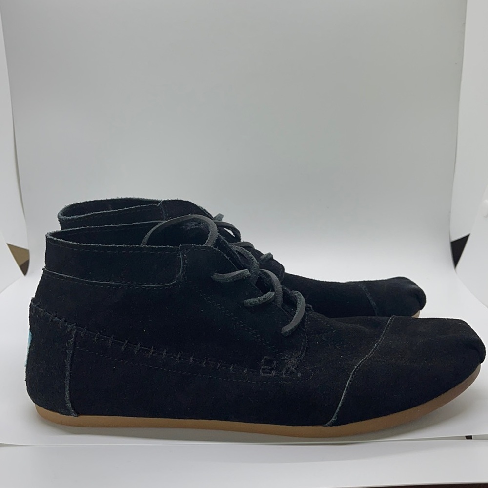TOMS Black suede ankle shoes
